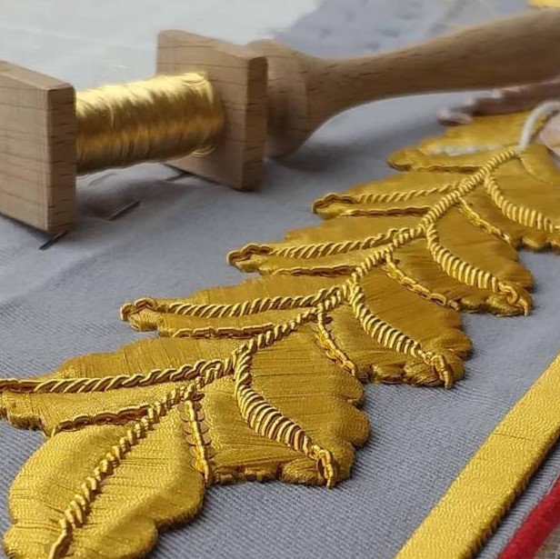 Вышивка золотом – необычное старинное занятие